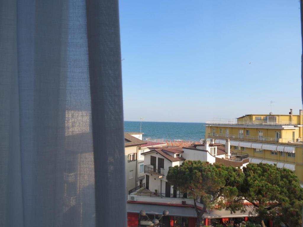 Appartamento Caorle Habitación foto